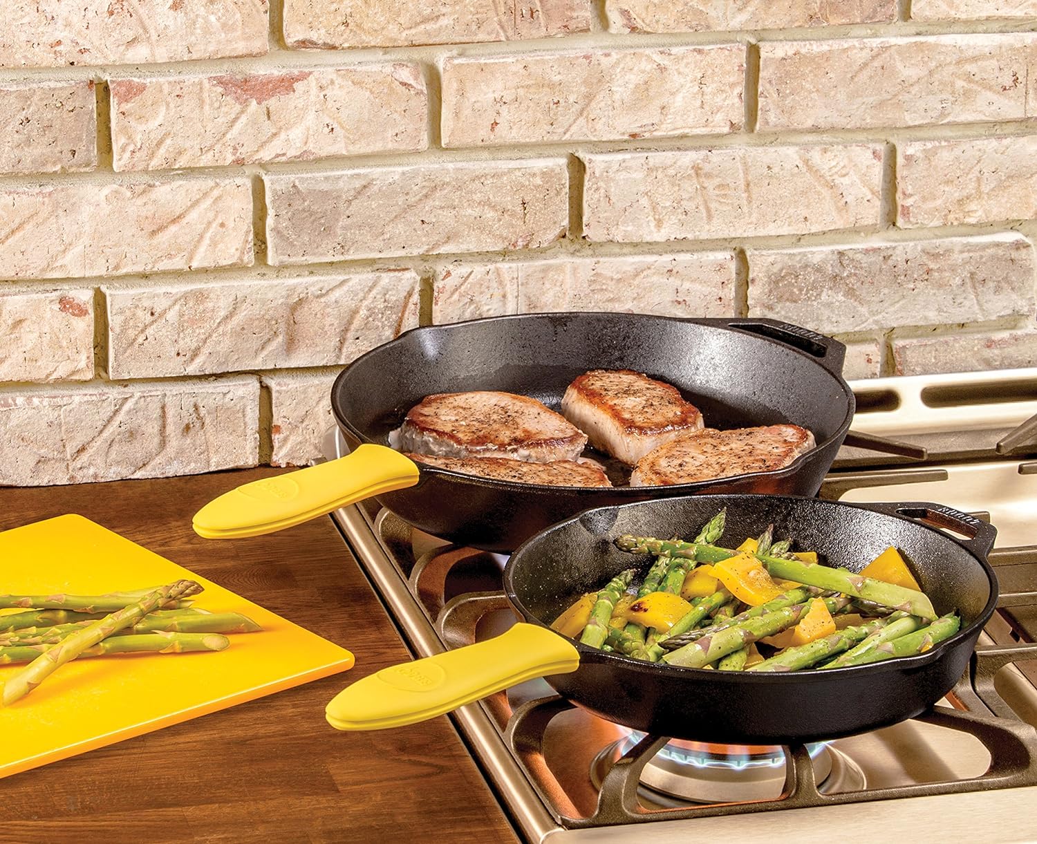 Cast Iron Frying Pan Feature